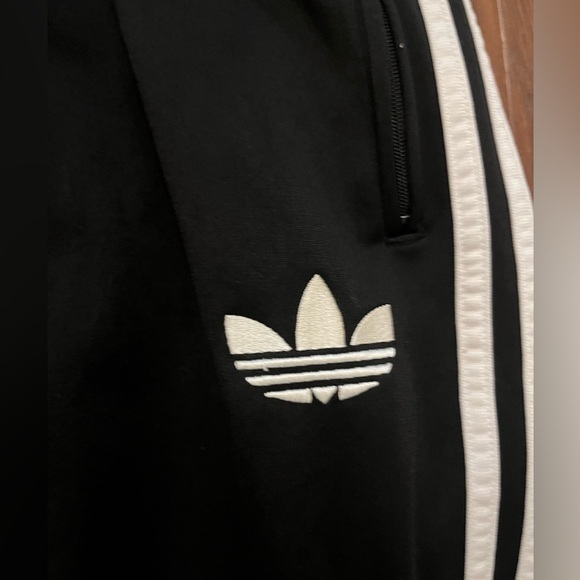 Adidas Menβs Athletic Pants - Large - EUC - Picture 4 of 11